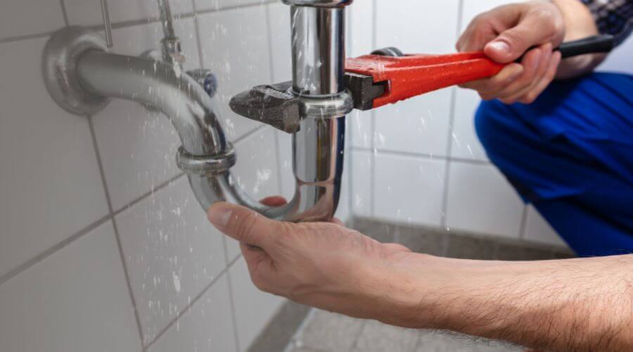 Local tankless water heater installation in Iowa Falls, IA